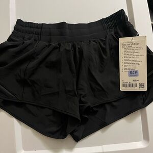 Lululemon Athletica Hotty Hot 2.5” lined Black Athletic Shorts
